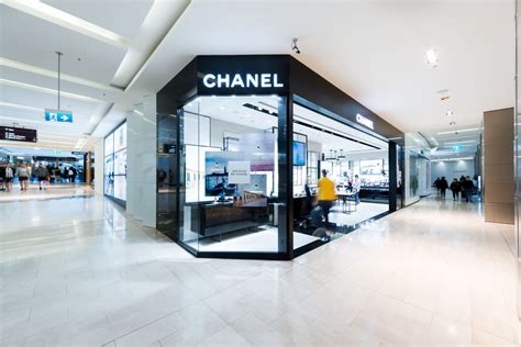 Boutique CHANEL fragrance & beauty bondi .